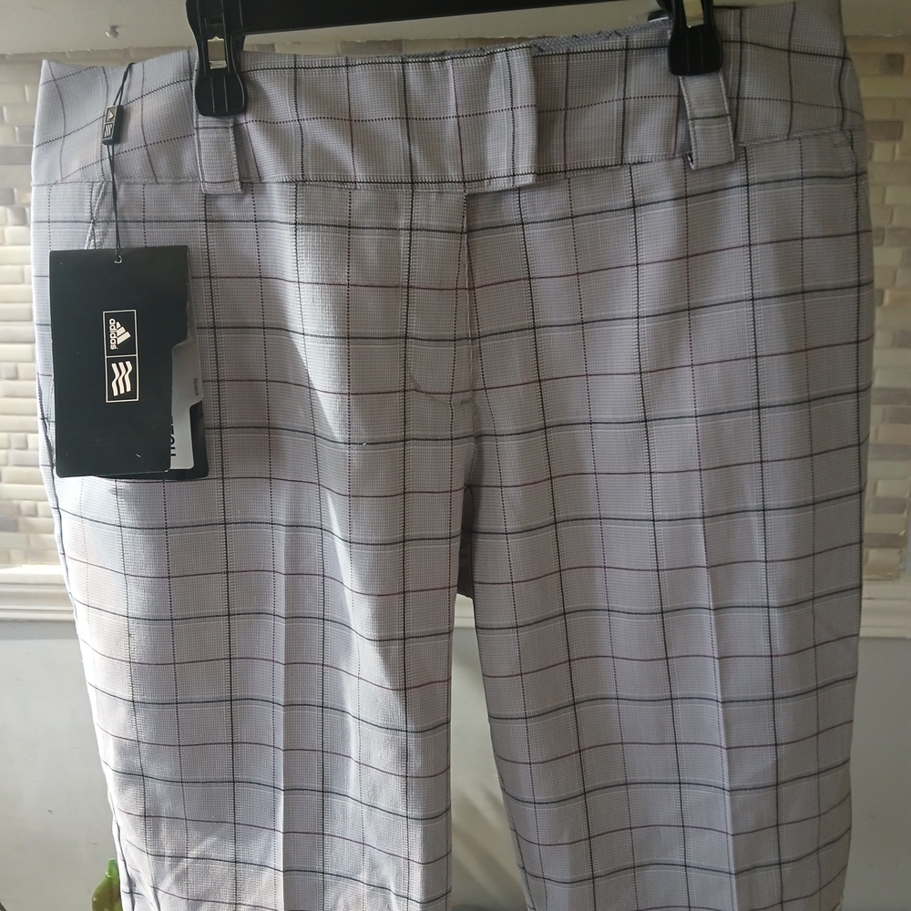 Adidas Women's Athletic/Golf Shorts Size 12 White and Black Plaid
